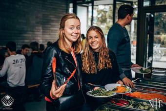 2de-jaars-barbecue_18_TweedejaarsBBQ - 72ppi - 012