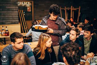 2de-jaars-barbecue_20_TweedejaarsBBQ - 72ppi - 014