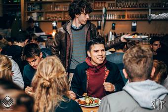 2de-jaars-barbecue_24_TweedejaarsBBQ - 72ppi - 018