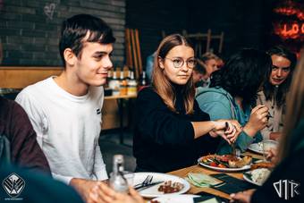 2de-jaars-barbecue_25_TweedejaarsBBQ - 72ppi - 019
