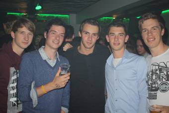 3 to be free 8