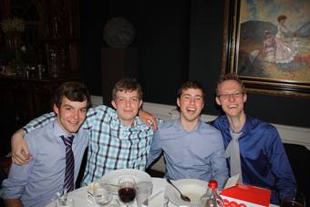 Afgestudeerdenfeest - diner en feest 5