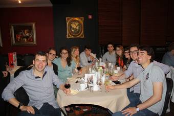 Afgestudeerdenfeest - diner en feest 14