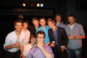 Afgestudeerdenfeest - diner en feest 68