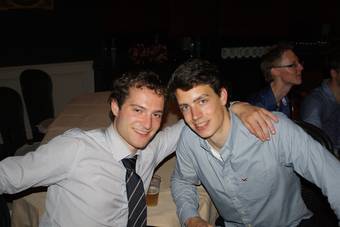 Afgestudeerdenfeest - diner en feest 86