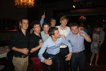 Afgestudeerdenfeest - diner en feest 115