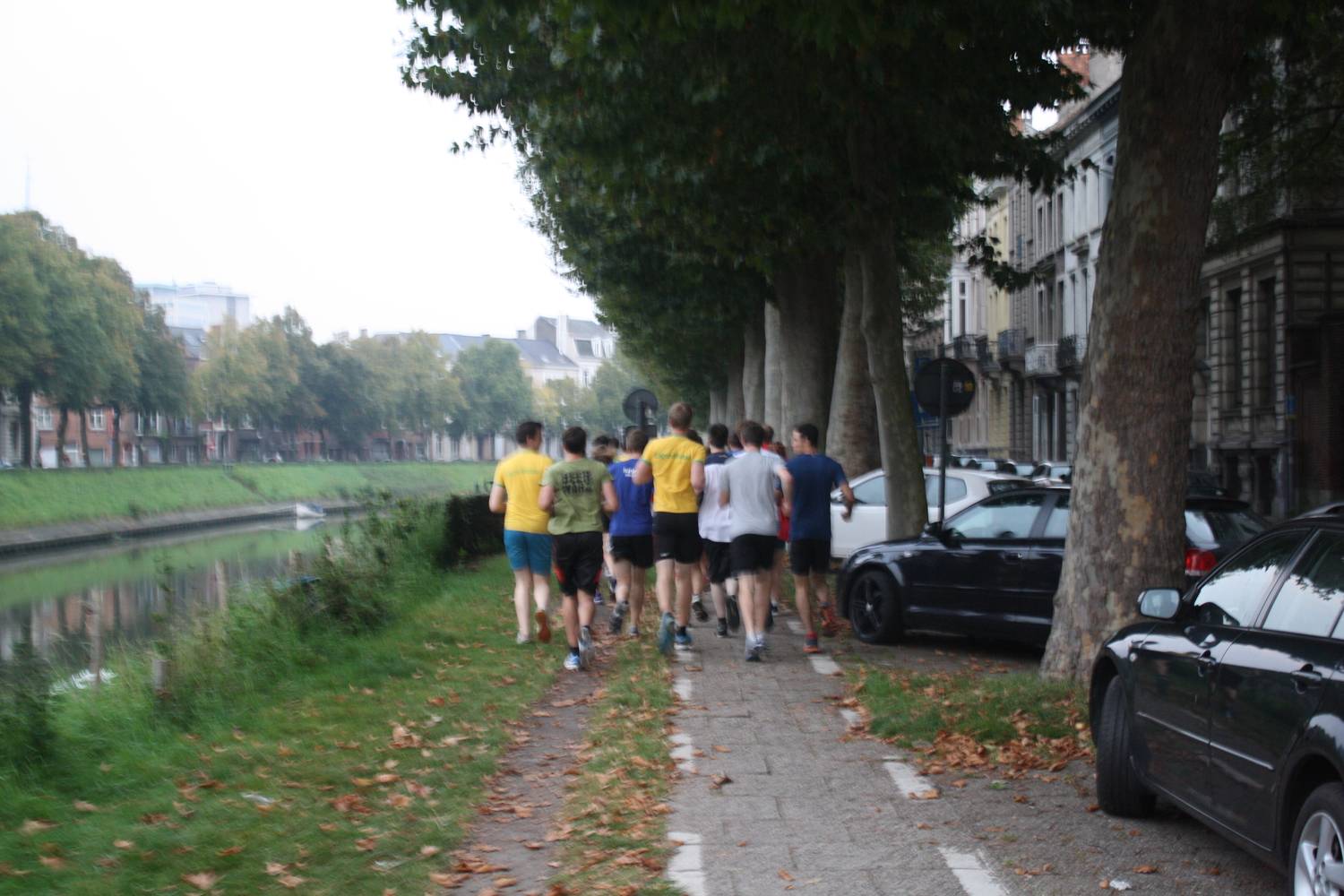 Lopen rond de watersportbaan 5