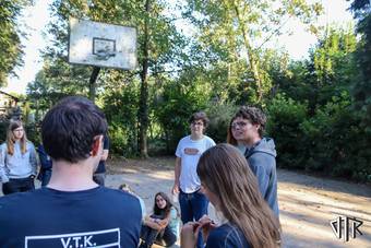 bach-launch-24-25_300_IMG_6947