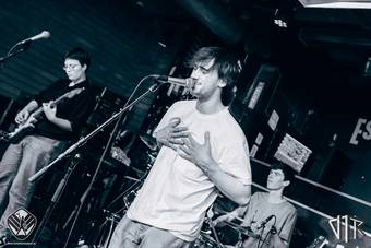 burgies-on-stage-04122023_86_Facebook - Burgies on stage - 094