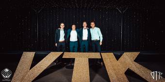 galabal-der-ingenieurs-photobooth_2_3_450_2021-11-05 - Galabal VTK (booth) - 72ppi - 090