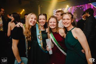 galabal-zaal_116_IMG_6037