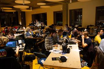 hack-the-system_13_IMG_3390