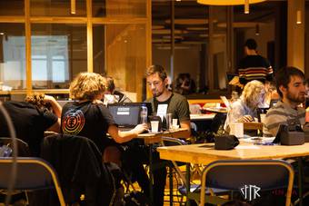 hack-the-system_42_IMG_3502
