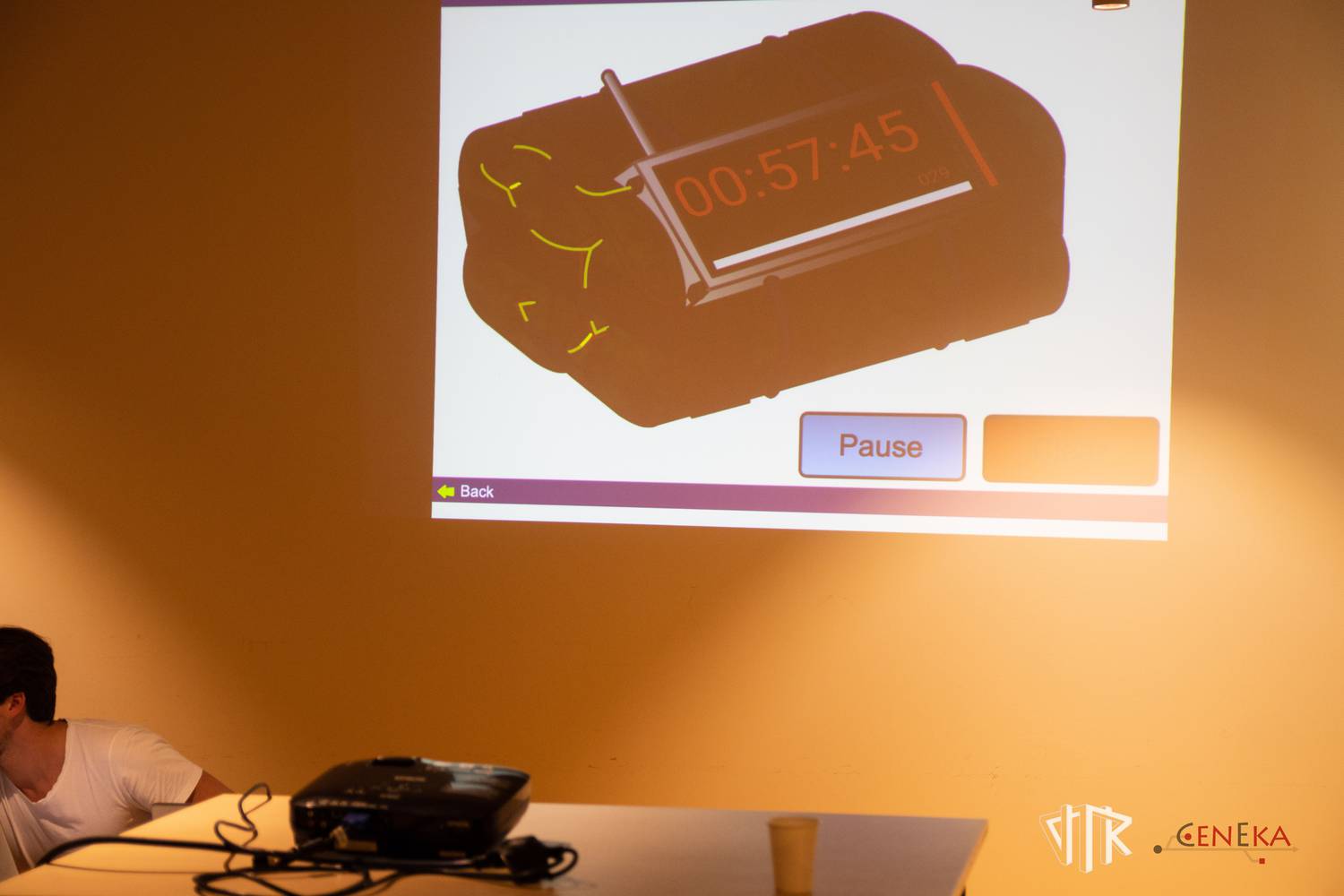 hack-the-system_53_IMG_3534