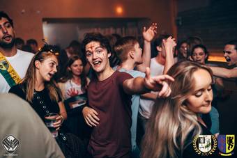 halloweenparty-vtk-x-vrg_127_VTK - 72ppi - 128