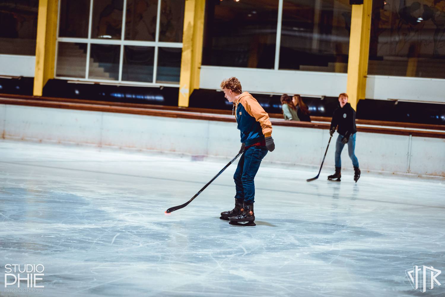 initiatiedoop-4-vtk-on-ice_2_46_initiatiedoop-schaats-25