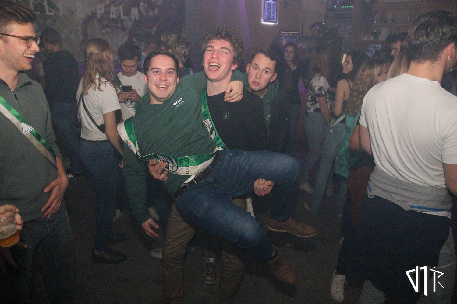 internationale-shotjesgoliarde-12112022_104_IMG_7970