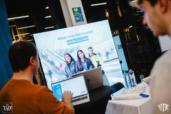 internshipfair-11122024_100_IMG_8612