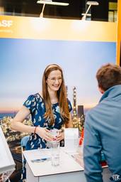 internshipfair-11122024_128_IMG_8743