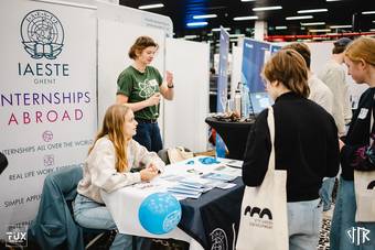 internshipfair-11122024_84_IMG_8559