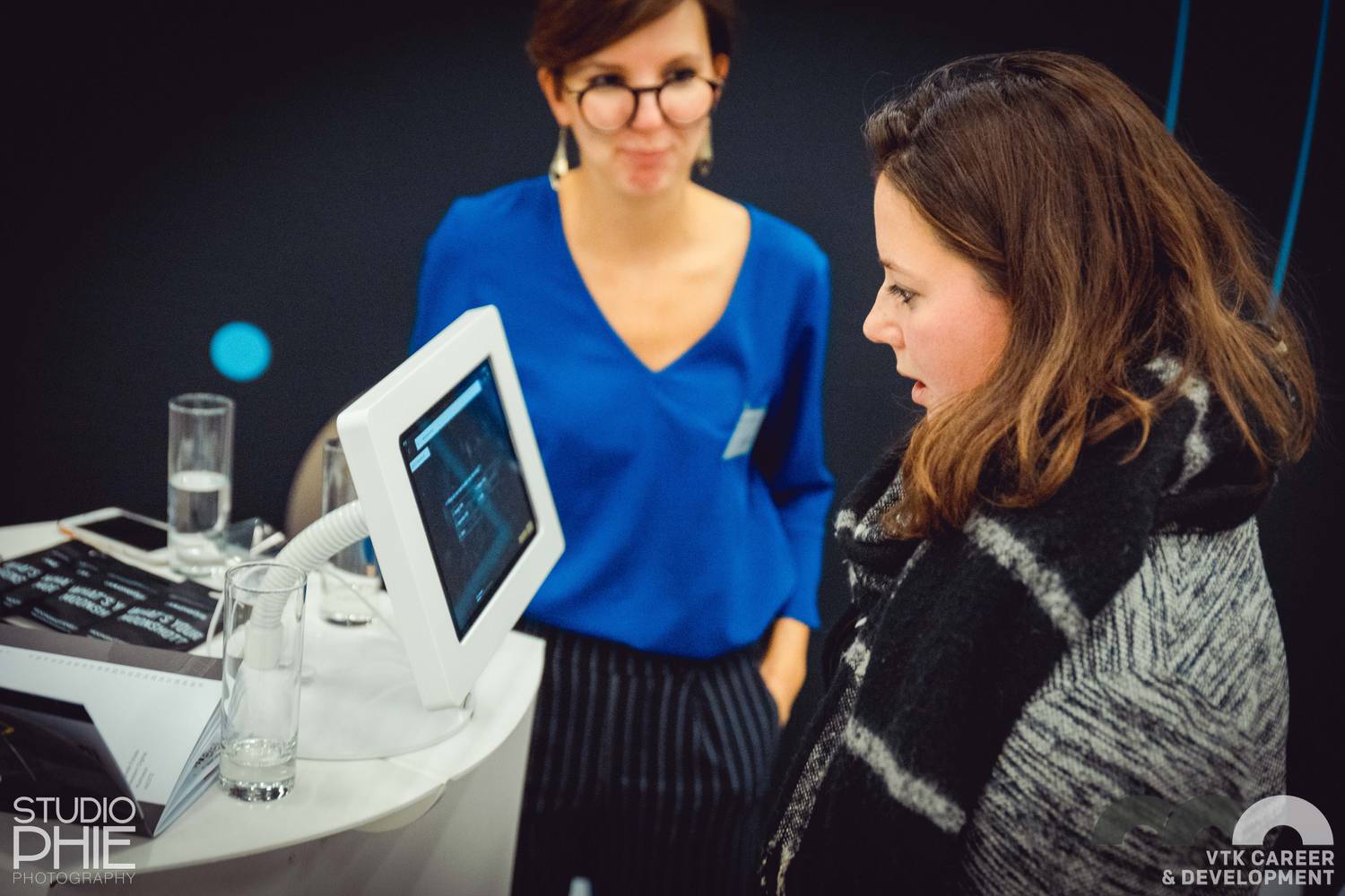 internshipfair-29112018_30_internshipfair-37