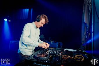 lentefuif-zaal_340_vtk-lentefuif-57