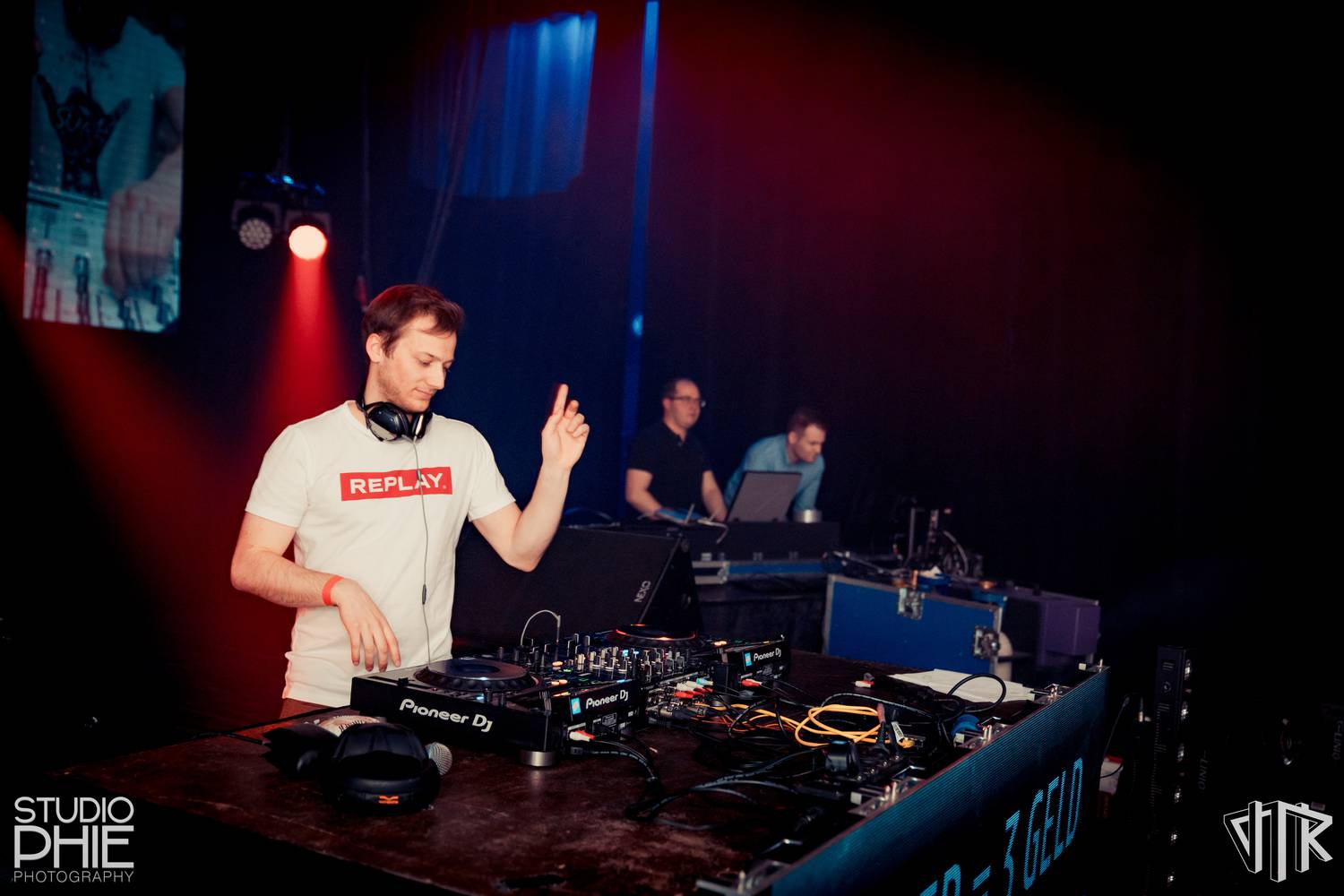lentefuif-zaal_3_vtk-lentefuif-101