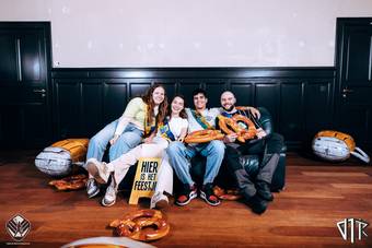 oktoberfest-photobooth_0_2023-10-17-VTKOpeningsfuif - 72ppi - 001