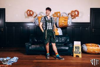 oktoberfest-photobooth_112_2023-10-17-VTKOpeningsfuif - 72ppi - 120