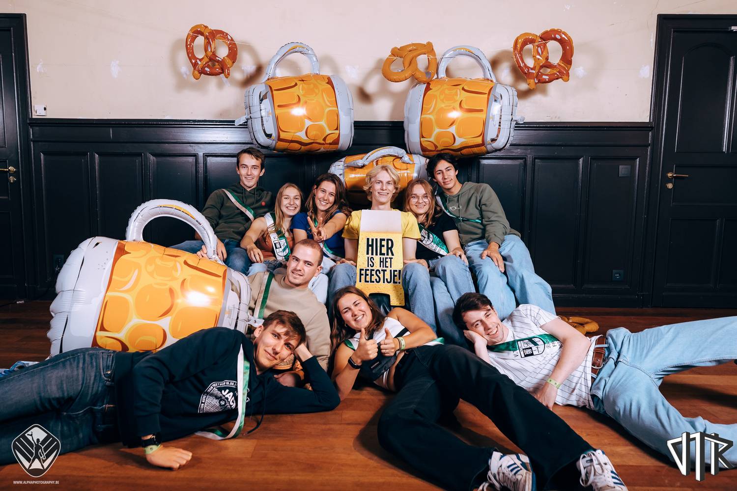 oktoberfest-photobooth_123_2023-10-17-VTKOpeningsfuif - 72ppi - 131