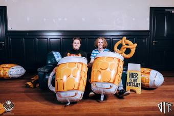 oktoberfest-photobooth_16_2023-10-17-VTKOpeningsfuif - 72ppi - 017