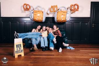 oktoberfest-photobooth_173_2023-10-17-VTKOpeningsfuif - 72ppi - 181