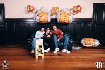 oktoberfest-photobooth_237_2023-10-17-VTKOpeningsfuif - 72ppi - 245