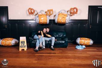 oktoberfest-photobooth_276_2023-10-17-VTKOpeningsfuif - 72ppi - 284