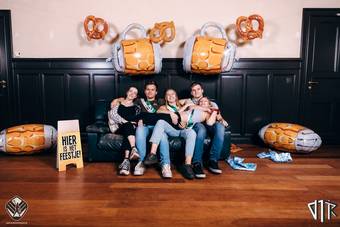oktoberfest-photobooth_302_2023-10-17-VTKOpeningsfuif - 72ppi - 310