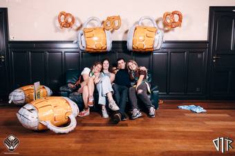 oktoberfest-photobooth_310_2023-10-17-VTKOpeningsfuif - 72ppi - 318