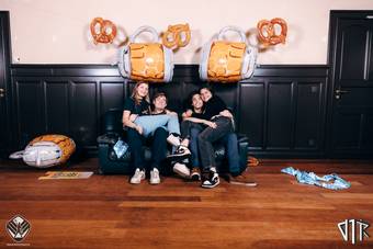 oktoberfest-photobooth_317_2023-10-17-VTKOpeningsfuif - 72ppi - 325