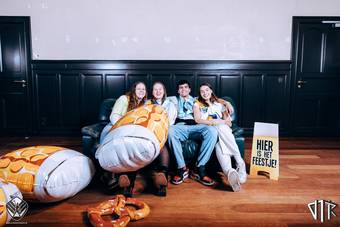 oktoberfest-photobooth_3_2023-10-17-VTKOpeningsfuif - 72ppi - 004