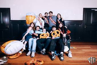 oktoberfest-photobooth_4_2023-10-17-VTKOpeningsfuif - 72ppi - 005