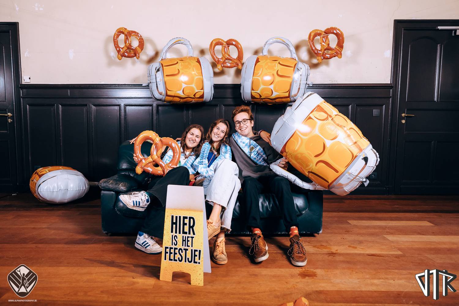 oktoberfest-photobooth_55_2023-10-17-VTKOpeningsfuif - 72ppi - 059
