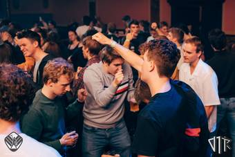 oktoberfest_119_Facebook - VTK openingsfuif zaal - 068