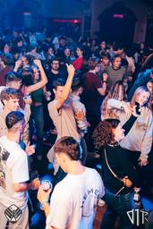 oktoberfest_128_Facebook - VTK openingsfuif zaal - 077