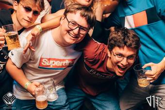 oktoberfest_15_Facebook - VTK openingsfuif zaal - 190