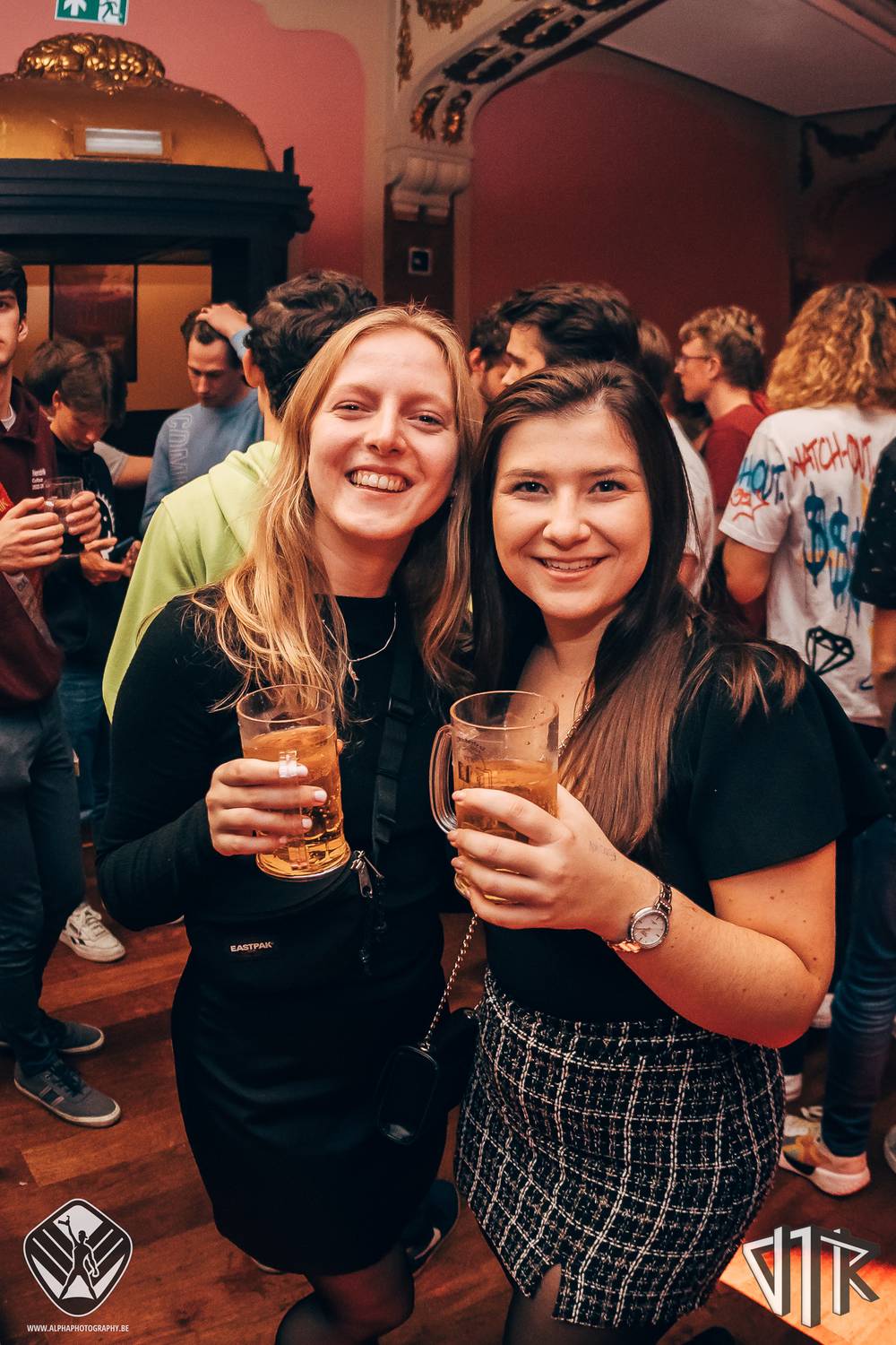 oktoberfest_25_Facebook - VTK openingsfuif zaal - 161