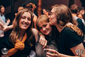 oktoberfest_7_Facebook - VTK openingsfuif zaal - 182