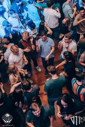 oktoberfest_97_Facebook - VTK openingsfuif zaal - 125