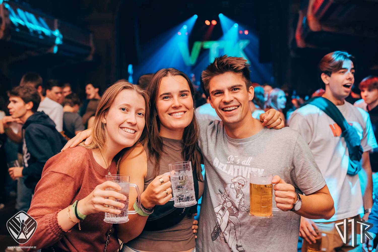 oktoberfest_99_Facebook - VTK openingsfuif zaal - 085