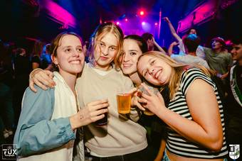 openingsfuif-15102024_153_IMG_9610