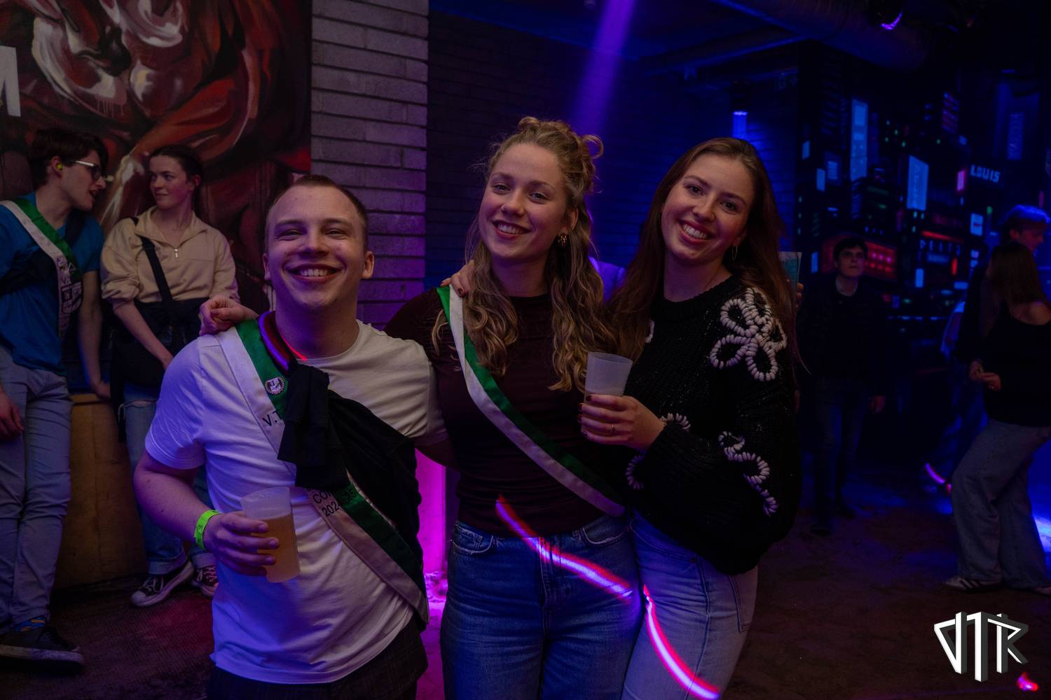 tikiarde_95__VTK9462