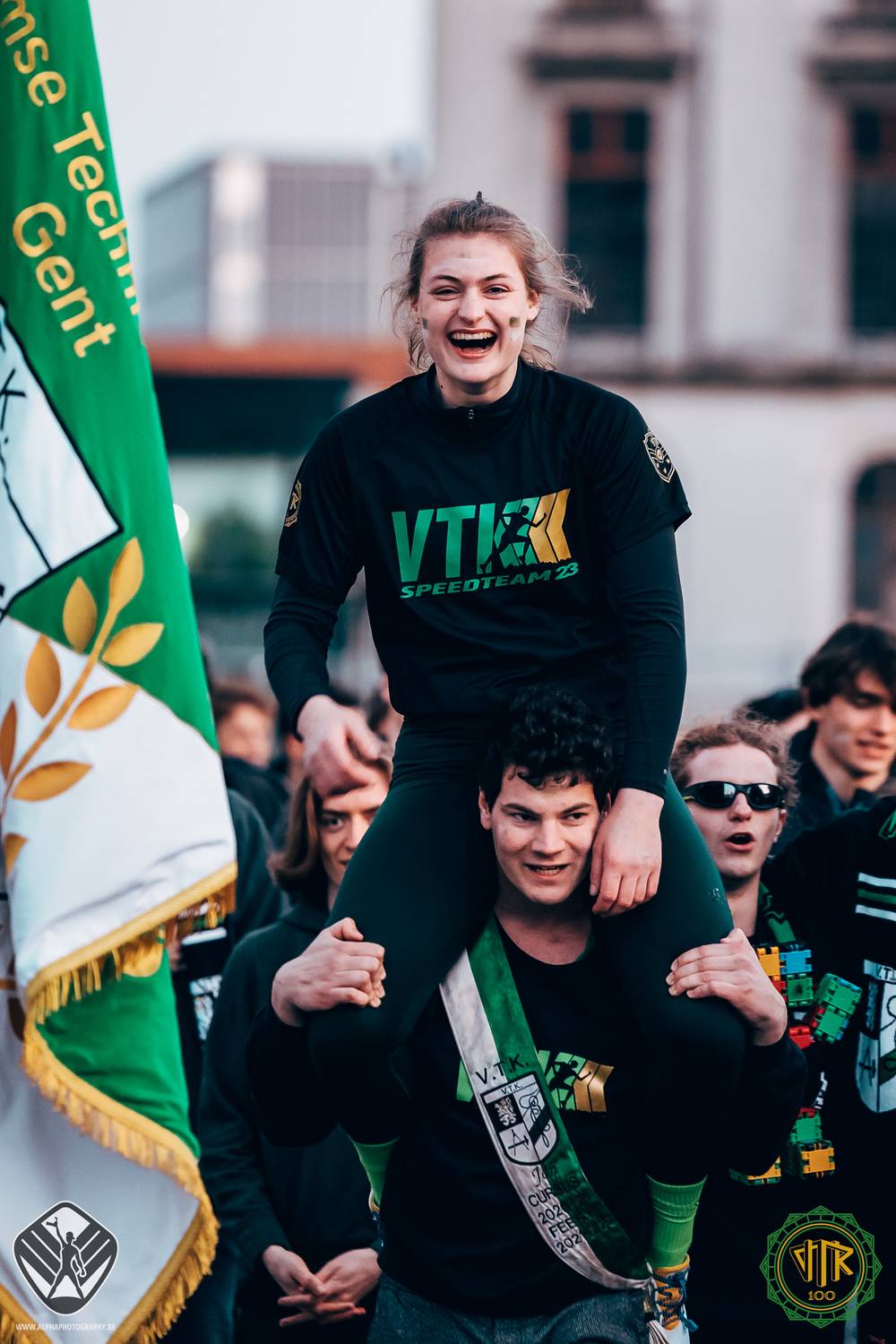 vtk-12ul-alpha_203_Facebook - 12UL - 205